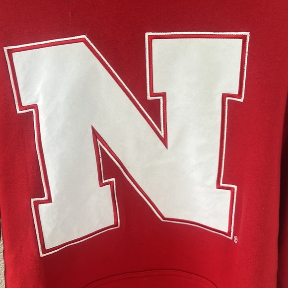 NWT Nebraska Huskers Sweatshirt Hoodie size Xl - Picture 2 of 6